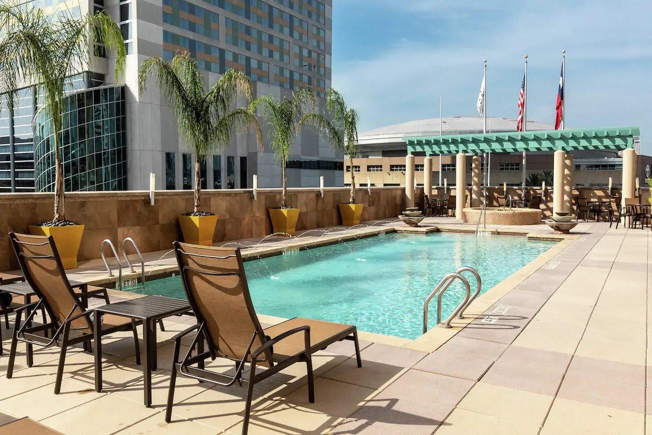 Embassy Suites Houston - Downtown Buitenkant foto