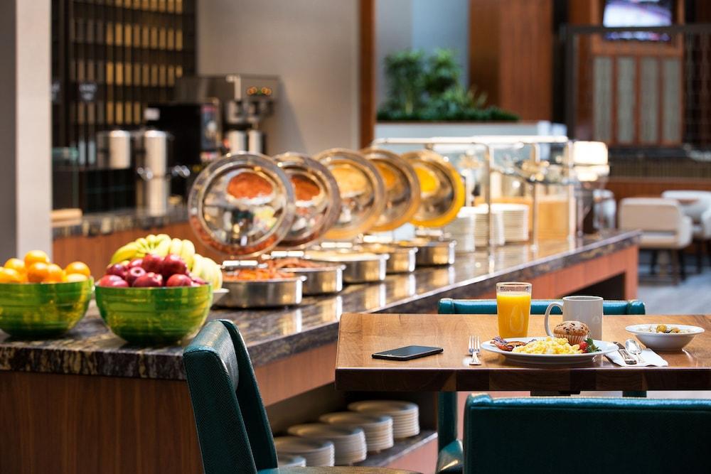 Embassy Suites Houston - Downtown Buitenkant foto