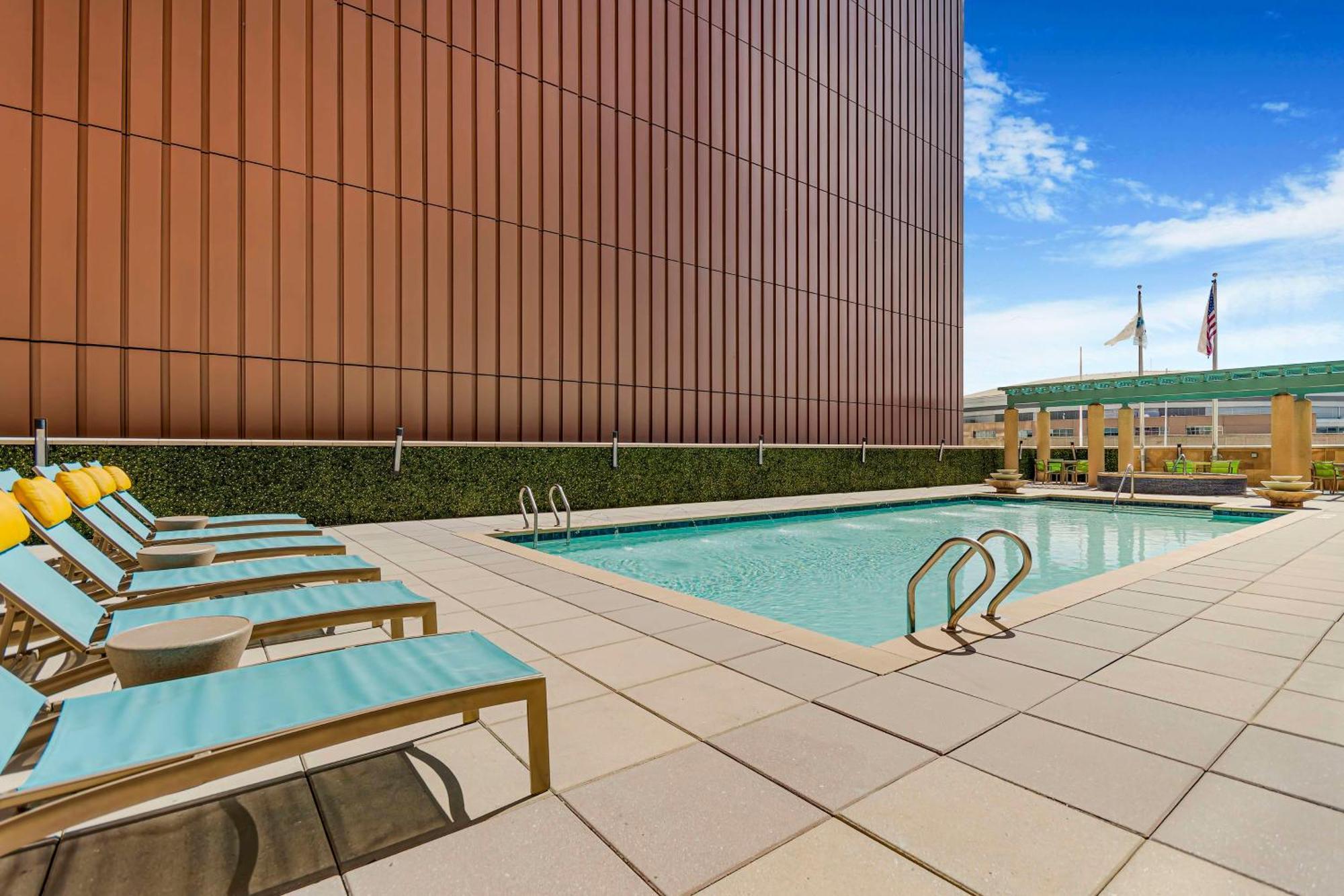 Embassy Suites Houston - Downtown Buitenkant foto